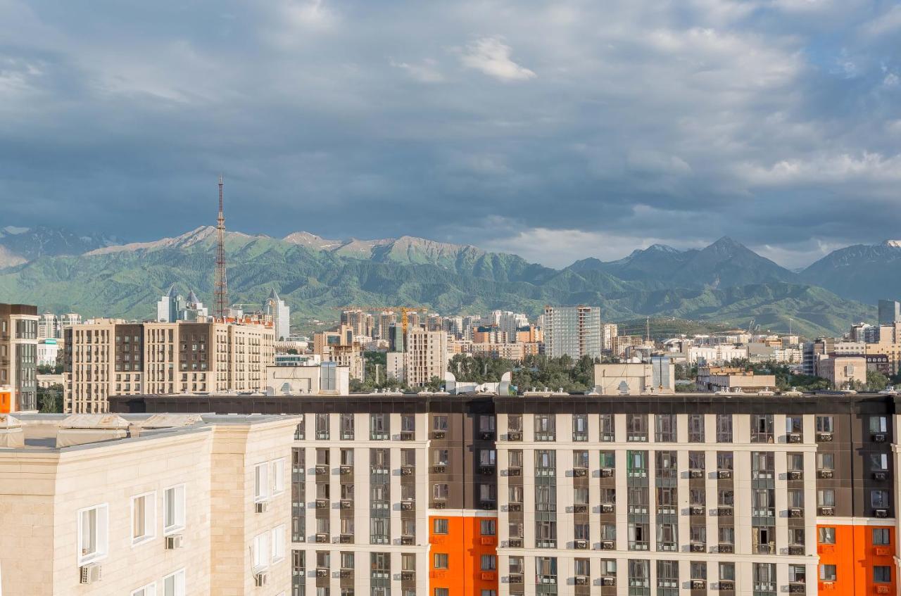 Жк Жастар Атамекен Центр Города, Отличная Локация Almaty Exteriér fotografie